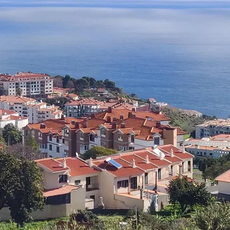 Panoramic Views Apartment *